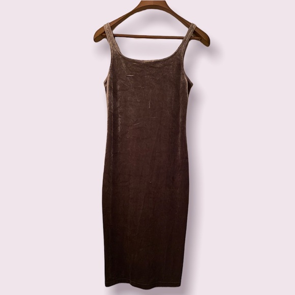 Zara Dresses & Skirts - Zara - Velvet midi dress / light purple / size: S / GREAT CONDITION